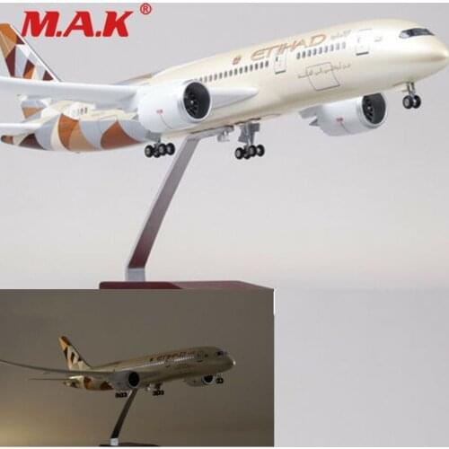 1/130 ETIHAD Airway Airplane Toy Plane Model With LED Boeing 787 Collection Gift Boys Birthday Gifts