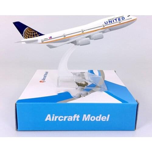16CM Diecast aircraft 1:400 Scale Boeing B747-400 model United airlines With base alloy Airplane collectible Toys Plane Gift