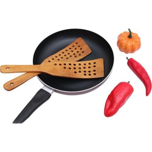 24 Holes Non-Stick Pan Dedicated Wood Shovel Wok Spatula High Temperature Resistance Filter Shovel Kitchen Tools AX-2011