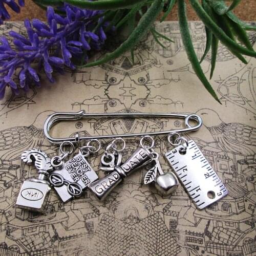 Best Teacher Graduation SeasonTheme Silver Plated Charm Brooch Gift Birthday