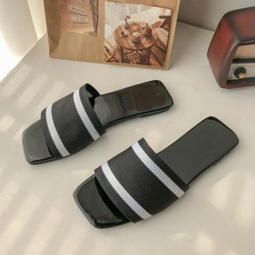 Summer Women Casual Slippers Breathable Mesh Striped Flat Shiny Rhinestone Edge Outdoor Slides Beach Sandals Ladies Shoes 2021