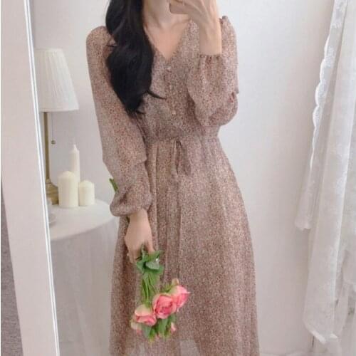 Retro flower chiffon super fairy long long sleeve dress in early spring 2021 new