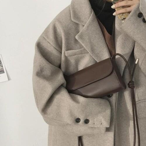 Bag womens 2020 new fashion high-end sense niche texture versatile One Shoulder Messenger small square bag