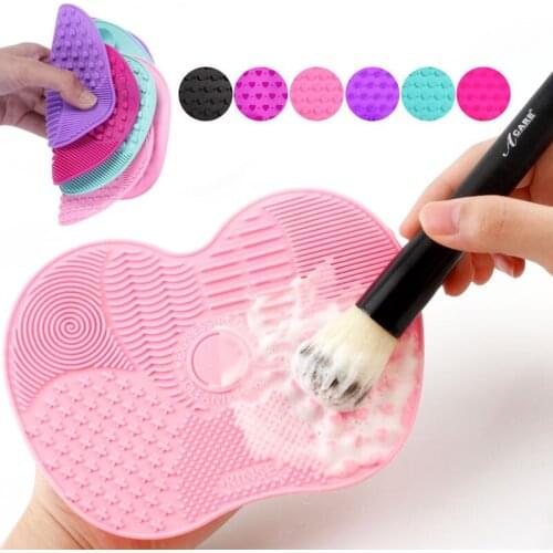 1 Silicon Makeup Brush Cleaning Mat Makeup Brush Cleaner Pad Cosmetic Brush Cleaning Mat Portable Washing Tool with Suction Cup