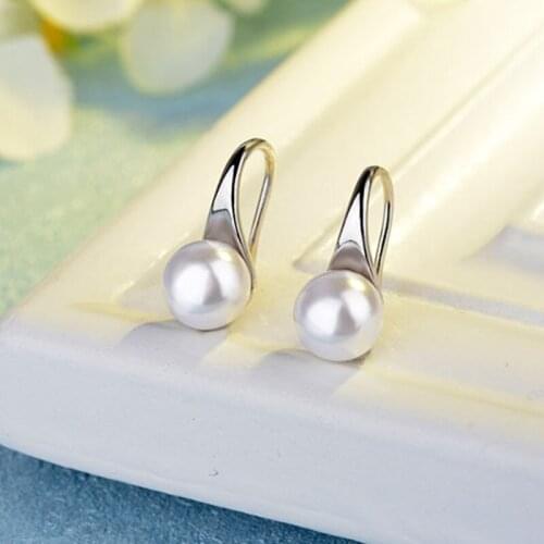 Exquisite Simple Big Clear Pearl Earrings Simple Round White Pearl Earrings Jewelry Classic Earrings For Women Elegant Gifts