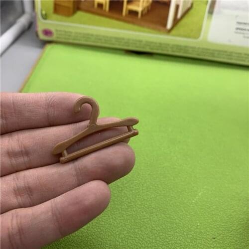 Geniune Sylvanian Doll Families Dollhouse Animal Figures furniture set clothes house food without package