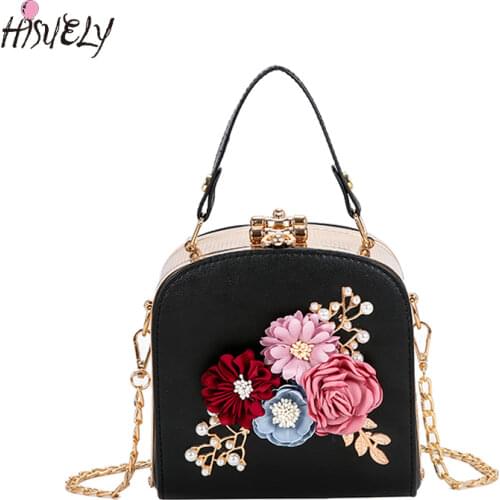2021 Metal Clip Small Square Bag New Fashion Dinner Flower Shoulder Diagonal Handbag Bag Shoulder Bag Purses CrossBody Bag BG51