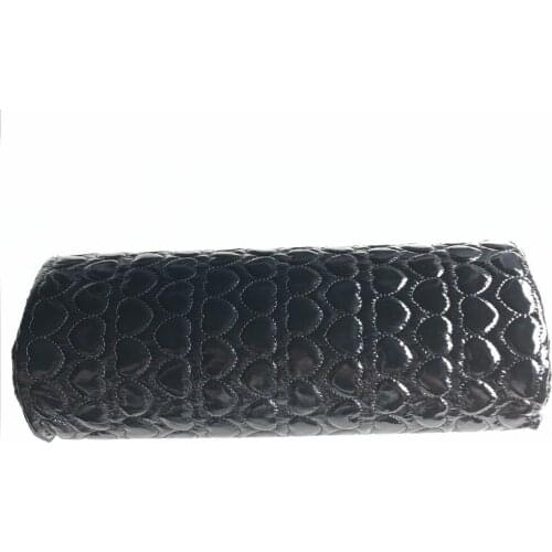 Fashion Accessories For Beauty Salon Soft Leather&Sponge Arm Rest Nail Pillow Hand Cushion Holder Heart Pattern For Women