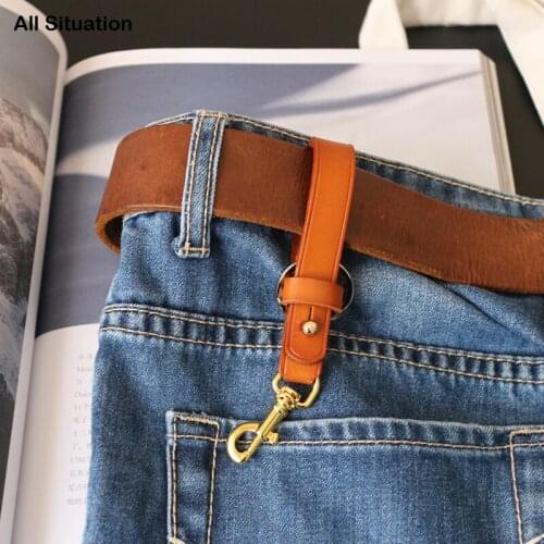 Luxury Key Chain Men First Layer Cow Leather Handmade Male Vintage Housekeeper Keychain Retro Car Key Chain Multifunctional Tool