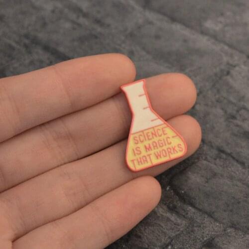 SCIENCE IS MAGIC THAT WORKS Enamel Brooch Measuring cup Denim Clothes Lapel pin Badge Creative Jewelry Gifts for kids