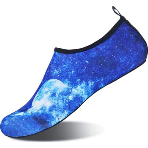 Beach Shoes Swimming Water Shoes Women Men Yoga Sports Footwear Pool Aqua Sock Diving Shoes Sea Reef Barefoot Sneakers Slippers