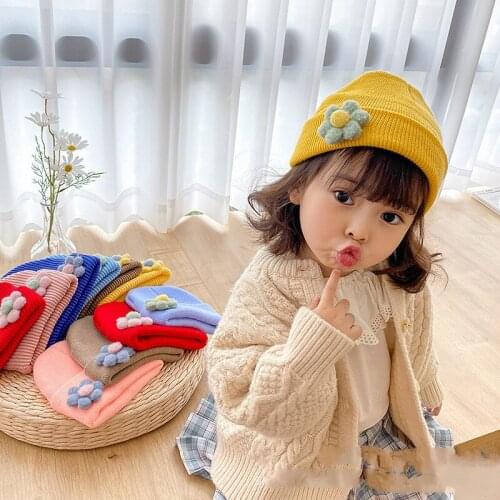 Warm-Keep Knitted Cap for Kids Flower Appliques 2020 Winter Hat Fashion Childrens Apparel Accessories Elastic Boy/Girl Cap