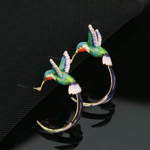 Unique Elegant Hummingbird C Shape Earring For Women Colorful Enamel Hummer Bird Ear Jewelry Fashion Party Accessories
