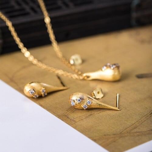 S925 Sterling Silver Golden water drop necklace female ins cold wind temperament Necklace Clavicle Chain Pendant choker