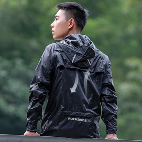 ROCKBROS Cycling Waterproof Raincoat Men Breathable Reflective Hooded coat Portable Outdoor Sport Cycling Equipment