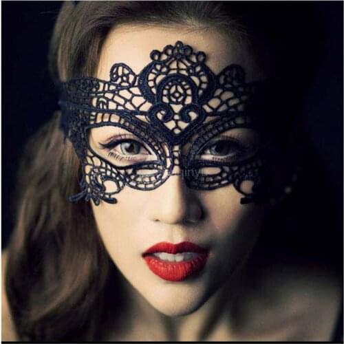 2Pcs Fashion Black Sexy Lady Lace Mask Cutout Eye Mask for Venetian Masquerade Party Fancy Dress Costume/Night Club Party 7z