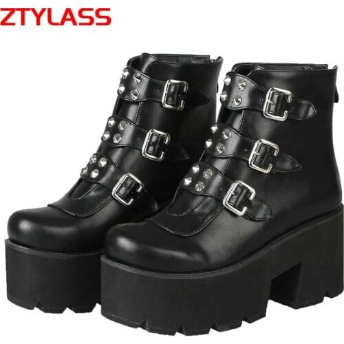 2021 Platform Ankle Boots Fashion Rivet Beit Buckle Women Boots Chunky High Heel Short Boots Autumn Winter Zipper Woman Shoes