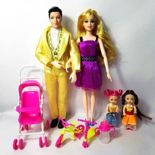 Toys Fashion Family 4 People Dolls Suits 1 Mom /1 Dad /2 Little Kelly Girl/1 bady bottle /1 Baby Carriage Real Girls Doll Gifts