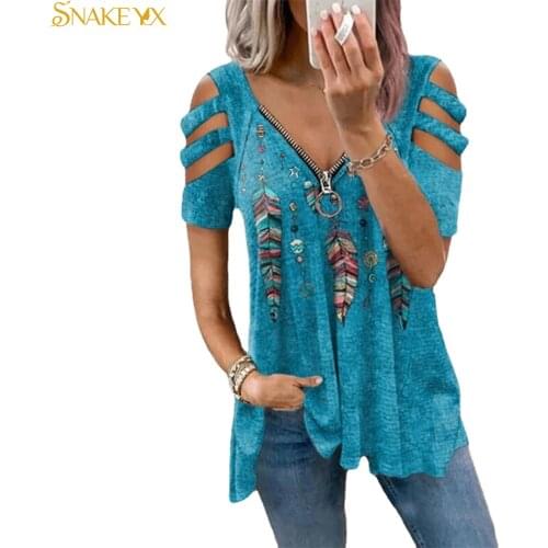 SNAKE YX Graphic Tee Woman Tshirts Feather Printed Short Sleeve Zipper V-neck T-shirt Soft Comfortable Oversized T Shirt