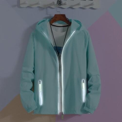 Oversized 6XL 7XL Reflective Zipper Hooded Jackets Men Ultra-light Thin Summer Windbreaker Packable Skin Coat Sunscreen Jacket