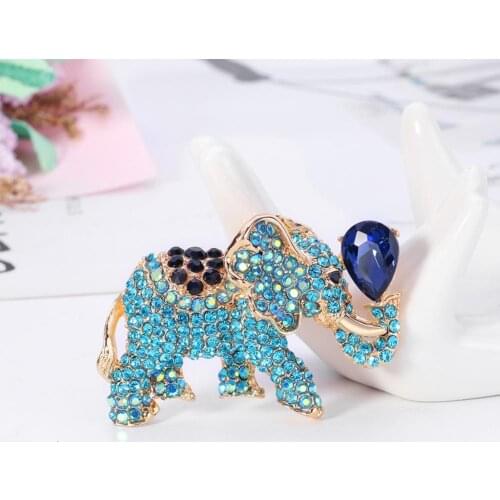 Hot Sale Cartoon Cute Brooch Fashion Ornamental Alloy Universal Animal Brooch Pin for Gifts