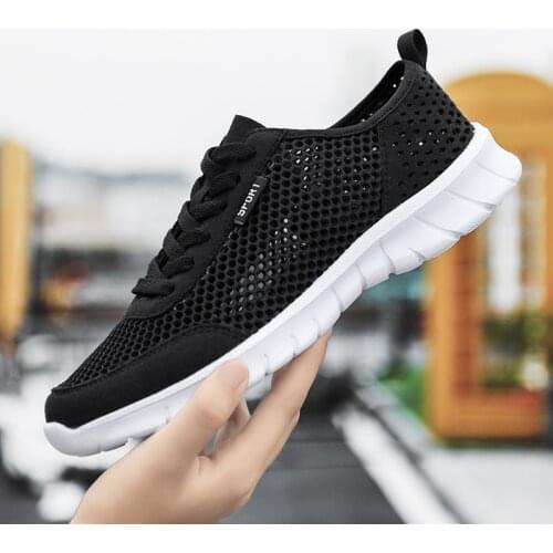 New Arrival Light Running Shoes For Man Breathable Comfortable Shoes Jogging Gym Training Outdoor Men Walking Sport Shoes