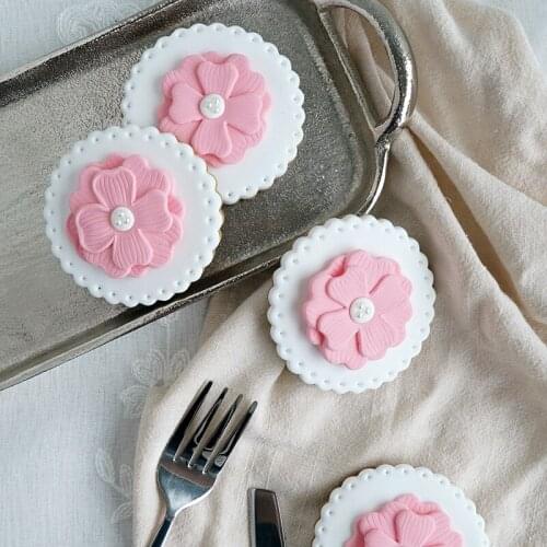 Simulation fondant Creative wedding ceremony Photography props Childrens room soft furnishings Pink control