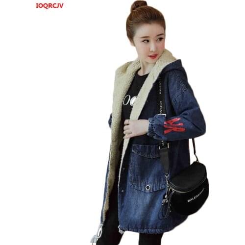 Autumn Spring New Women Lambswool Jean Coat Warm Hooded Jeans Coat Wide Denim Jacket Female Large Windbreaker Plus Size 345