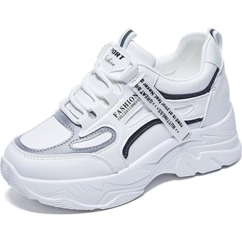 Luxury Brand Shoes Women 2021 Fashion Casual Lightweight Comfortable Breathable Walking Shoes Spring Autumn Platform Sneakers