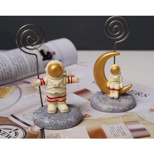 Astronaut business card clip, message note clip, photo photo clip, postcard clip, vertical lovely desktop ornament