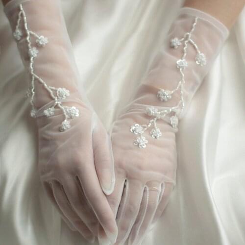 Handmade Flower Bridal Gloves Lace Transparent Bride Wedding Gloves Mesh Wedding Gloves For Bride White Gloves