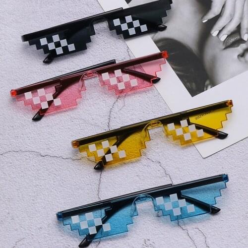 New Funny Pixel Mosaic Sunglasses Thug Life Sun Glasses Retro Gamer Robot Eyewear Birthday Party Cosplay Favors for Men Women