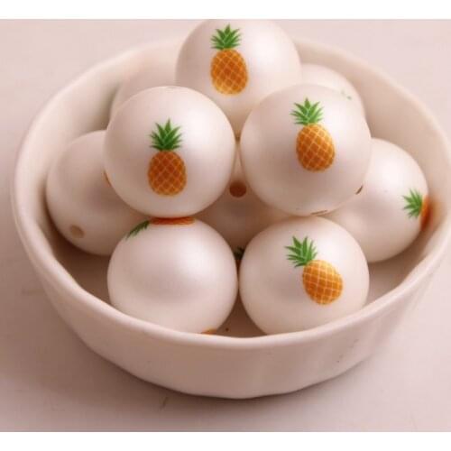 Kwoi Vita New Custom Design 20MM 100pcs Chunky Acrylic Print Fruit Pineapple Beads for Kids Necklace Jewelry