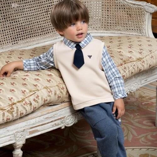 DB18654 dave bella autumn baby boys casual plaid print removable tie patchwork T-shirt children tops kids boy fashion tees