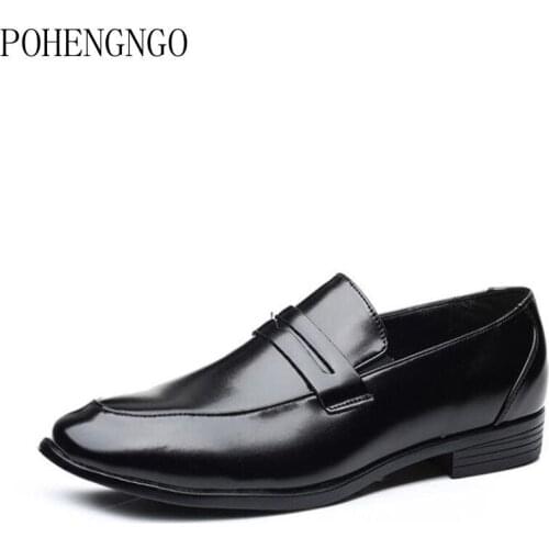 2021 Fashion Slip On Office Shoes Men Dress Shoes Black Leather Formal Business Men Oxfords Shoes Men Wedding Party Brogue Shoes