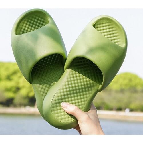 New Thick Sole Women Bathroom Soft Sole Slippers Women Indoor Slide Sandals Non-slip Men Ladies Summer Platform Women Shoes
