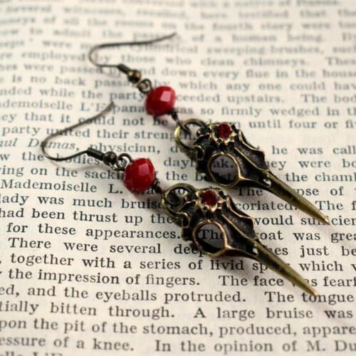 Fashion Beads 3D Crow Raven Skull Resin Dangle Earrings Gothic Wiccan Jewelry For Women Girl Party Steampunk Gift