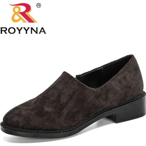 ROYYNA 2020 New Arrival Casual Loafers Female Fashion Slip On Mother Shoes Comfort Ladies Footwear Office Working Shoes Women