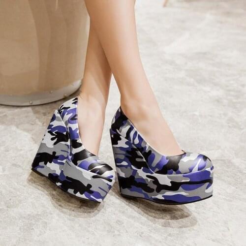US4-11 Womens Round Toe Camouflage Platform Wedge Super High Heel Slip On Low Top Shoes Pumps 15CM 3Colors Plus Size C449