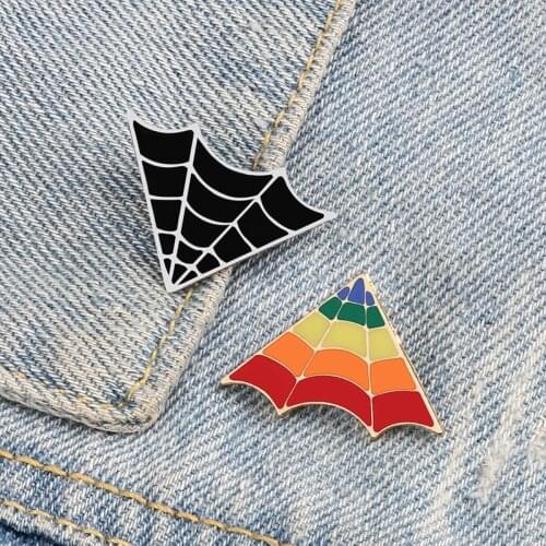 Black Colorful Net Pins Rainbow LGBT Pride Gay Brooches Creative Funny Custom Badge Metal Denim Lapel Pin Fashion Jewelry Gifts