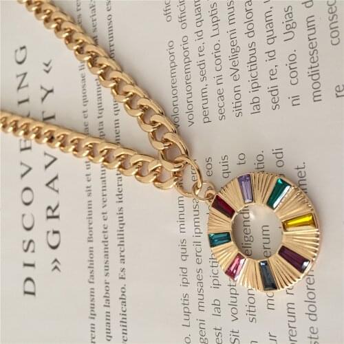 Classical Multi Colored Bagguette Stone Mixed Round Disc Pendant Short Collar Necklace For Women Girl Lady Gift Statement