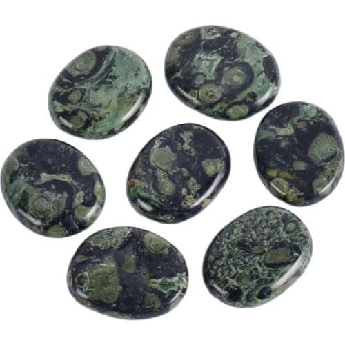 Natural palm stone 30*22*7 mm kambaba jasper mineral quartz polishing slices Chakra set figurine spiritual Reiki Healing decor