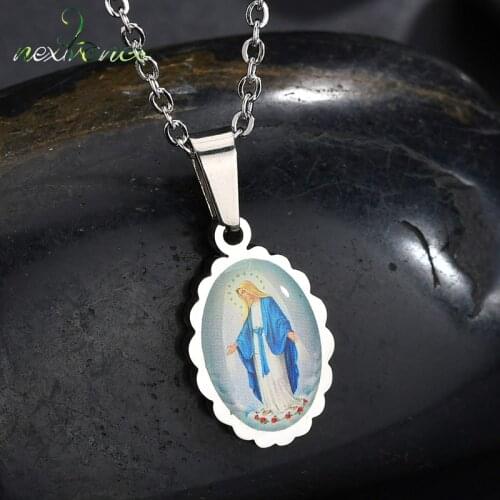 Nextvance Religious Stainless Steel Jesus Pendant Necklaces For Women Gold/Steel Chain Link Necklace Christian Gifts Jewelry