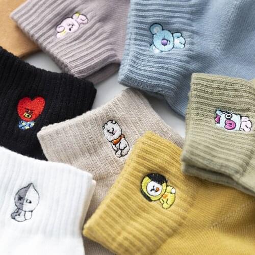 New Unisex Casual All-match Female Socks Creative Cute Cartoon Animal Embroidery Series Cotton Ladies Boat Socks