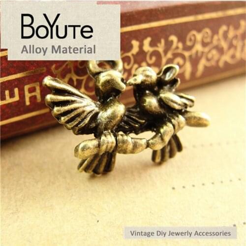 BoYuTe (100 Pieces/Lot) 14*19MM Antique Bronze Plated Zinc Alloy Materials Lovers Bird Charms for Jewelry Components