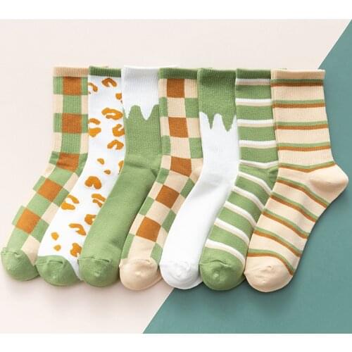 Japanese Style Fashion Striped Socks Women Summer Green Fresh Cute Cartoon Cotton Long Crew Socks Girls calcetines de la mujer