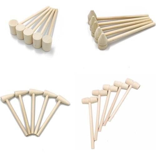 1pc Mini Wooden Hammer for Chocolate Pounding Toy Cute Beating Gavel Toy for Boys Girls Wood Crab Seafood Mallet