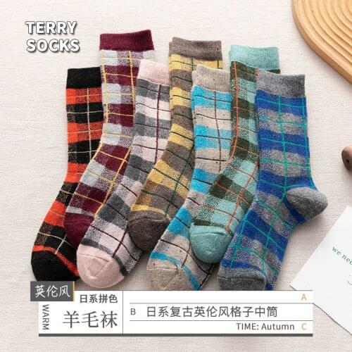Autumn and Winter Thickened Warm Wool Socks Womens Plaid Vintage British Style Hose Japanese Korean Stockings
