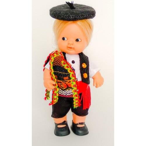 Dress and accessories Manchego stain Barriguitas from famous doll, doll not included. Manufactured in Spain gift collection