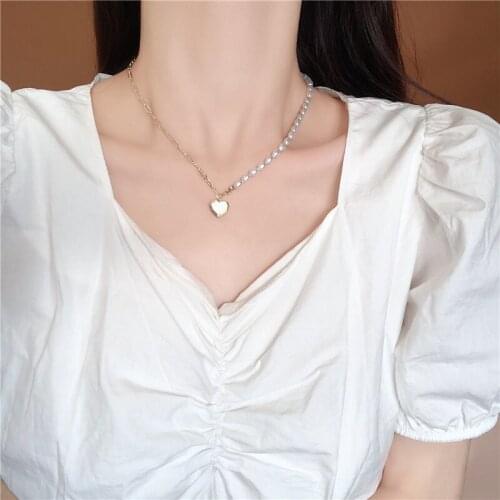 Romantic Simple Pearl Alloy Asymmetric Chain Heart Pendent Necklace Korean Cute Love Necklace for Women Girls Neck Jewelry Gift